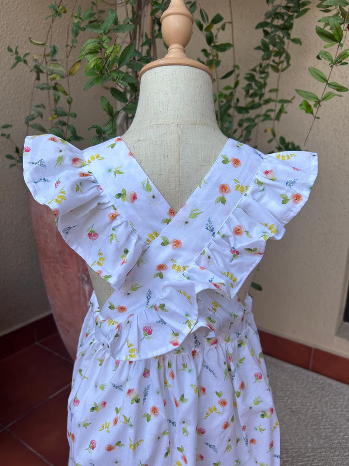 Crossover flutter floral